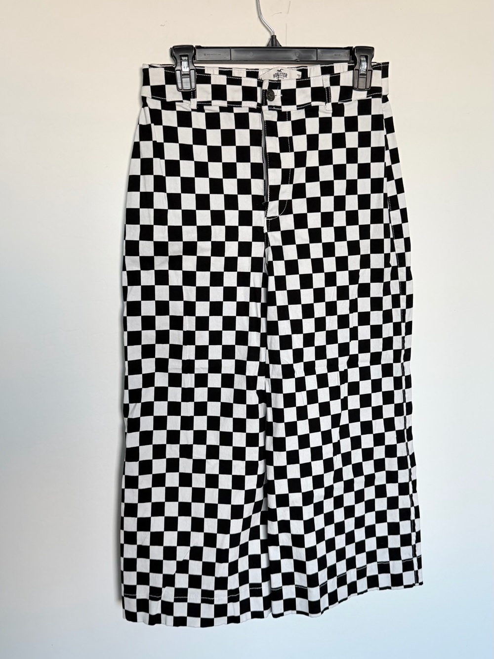 Hollister Women's Ultra High-Rise Checkerboard Wide Leg Pants in Black & White